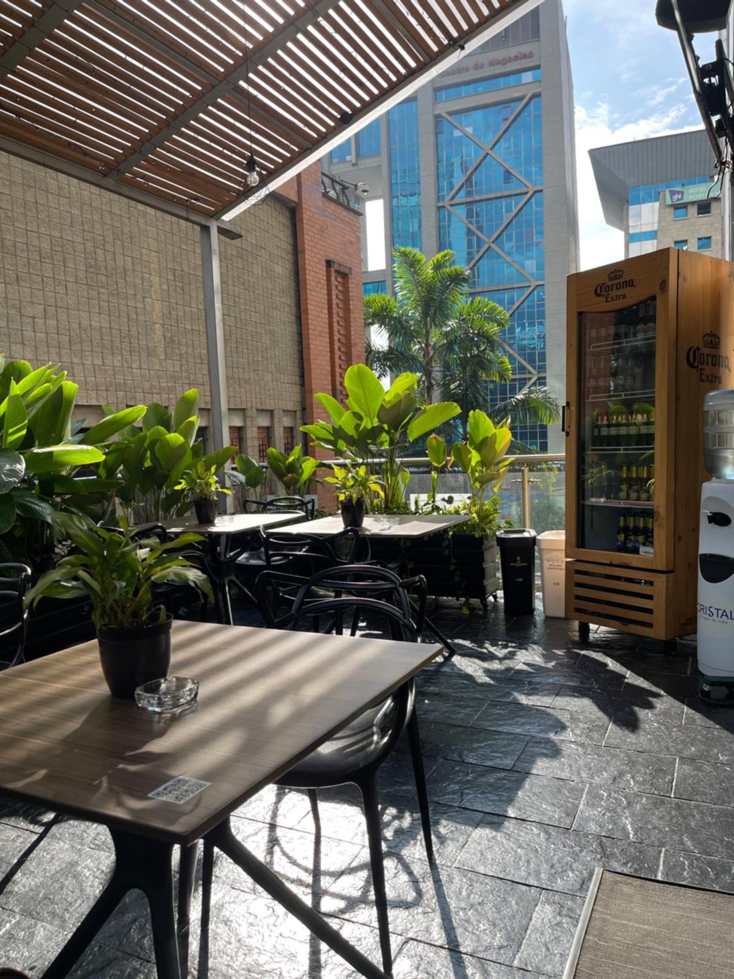 Hotel Bh El Poblado Medellin Ngoại thất bức ảnh