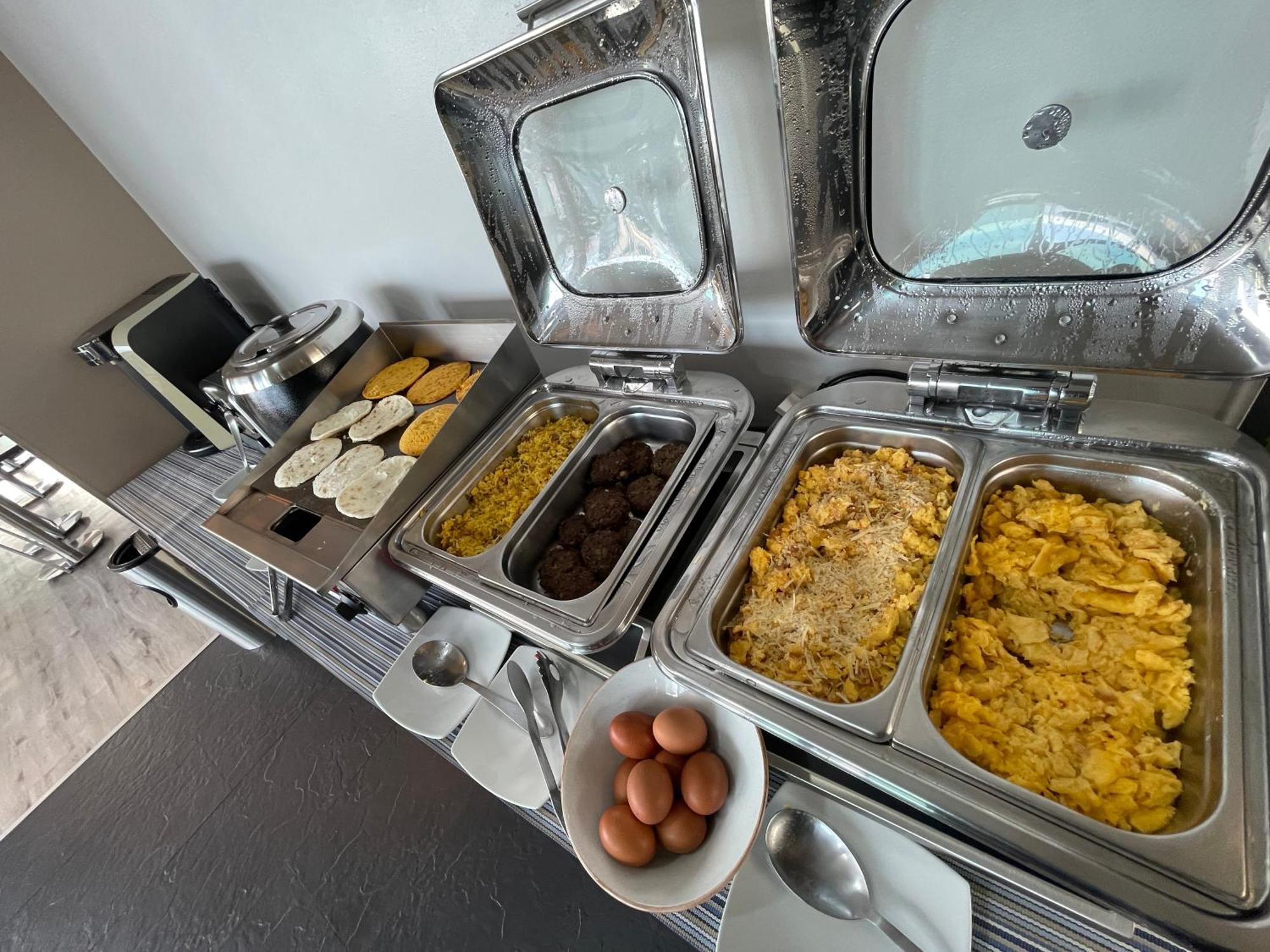 Hotel Bh El Poblado Medellin Ngoại thất bức ảnh