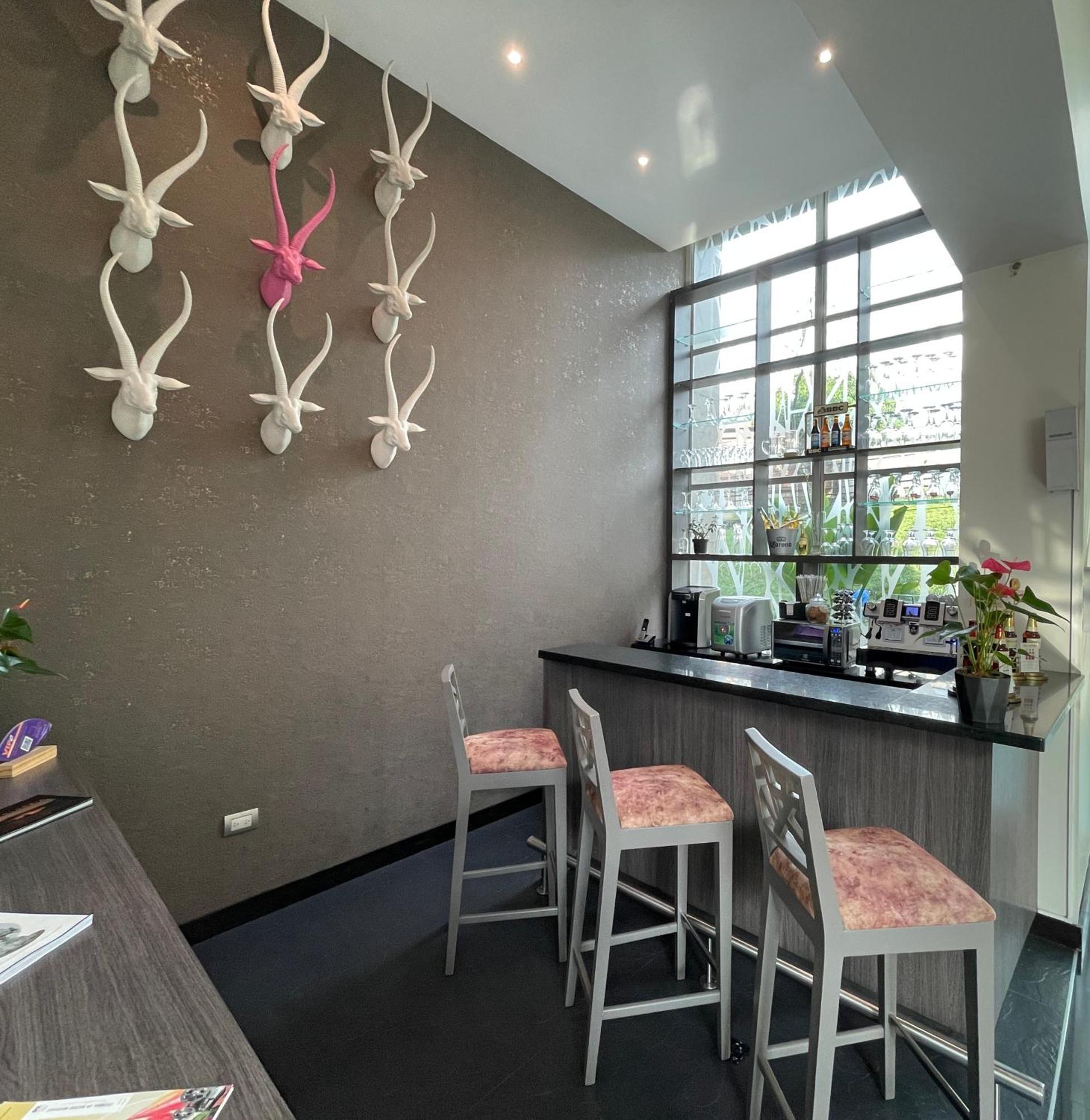 Hotel Bh El Poblado Medellin Ngoại thất bức ảnh