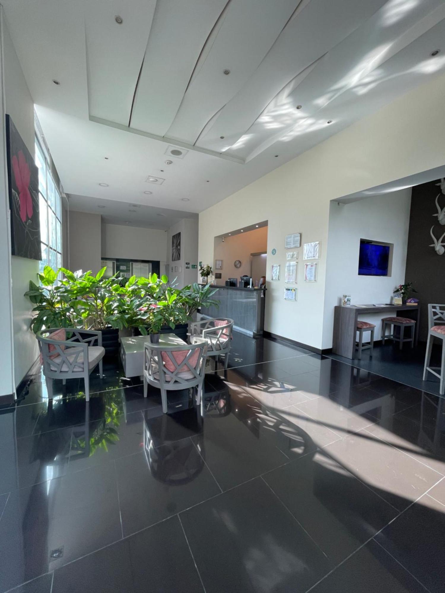 Hotel Bh El Poblado Medellin Ngoại thất bức ảnh